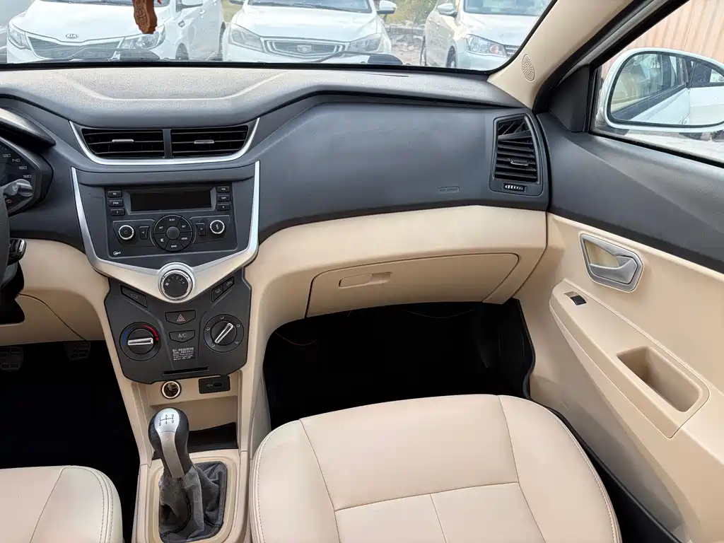 Chery Fengyun 2 — миниатюра 12