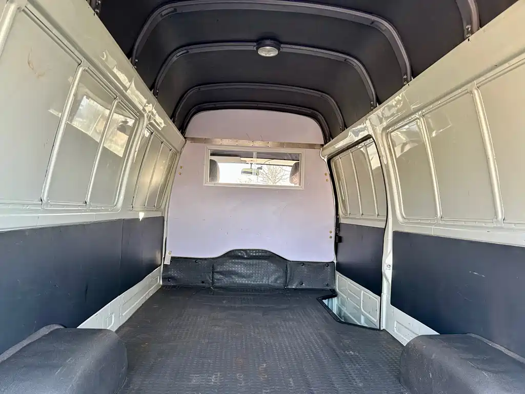 GOLDEN DRAGON SEA LION