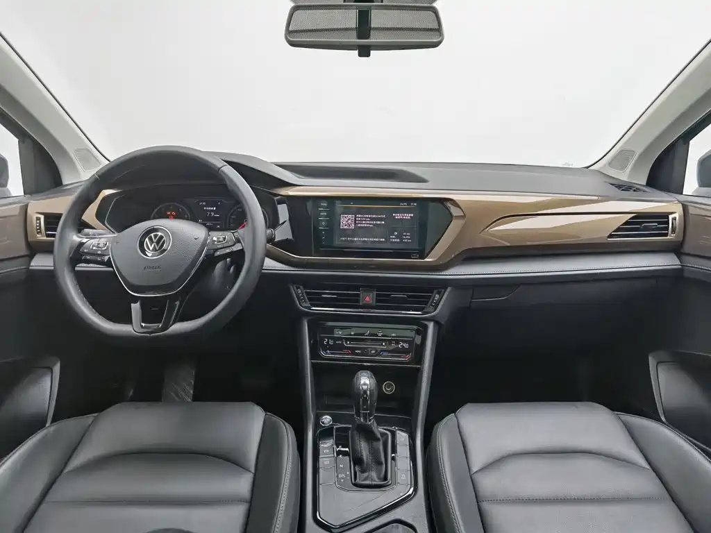 Volkswagen Tharu — миниатюра 5