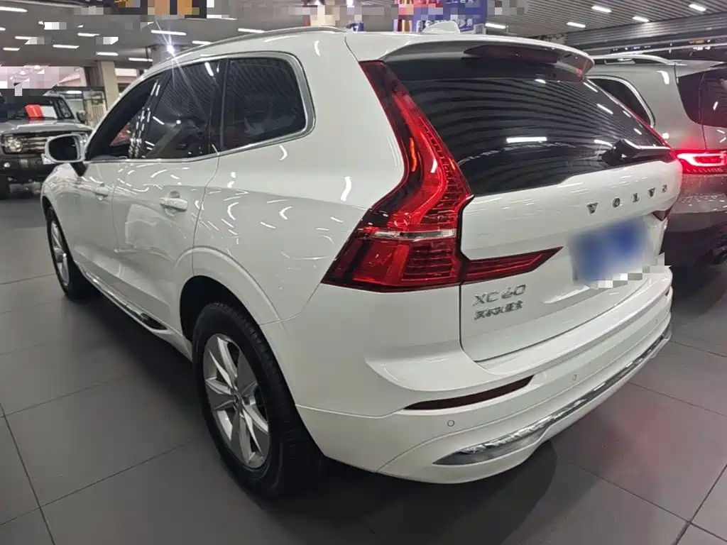 Volvo XC60 — миниатюра 5