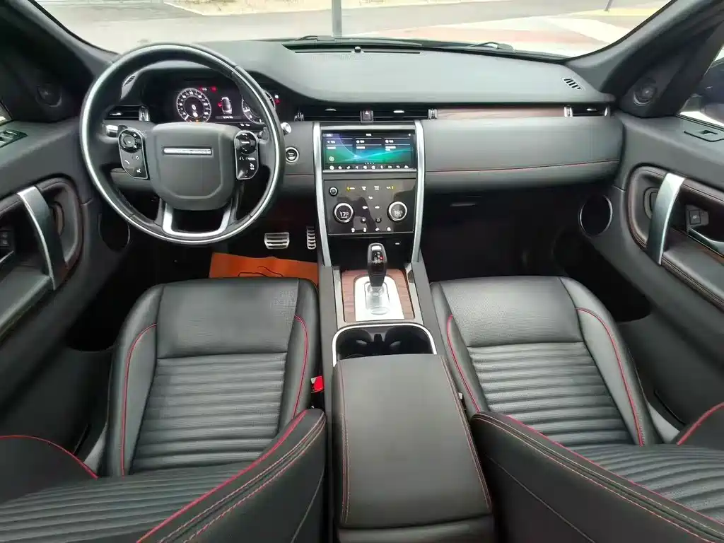 Land Rover Discovery Sport — миниатюра 4
