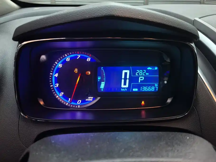Chevrolet Trax — миниатюра 14