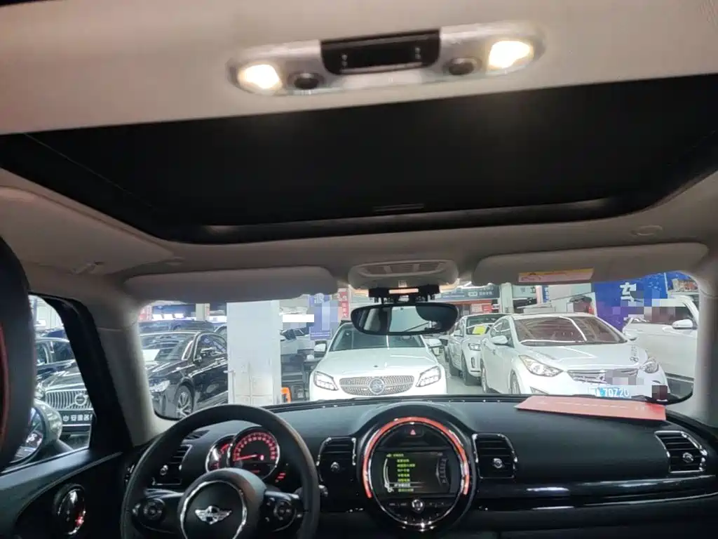 MINI Mini Clubman — миниатюра 18