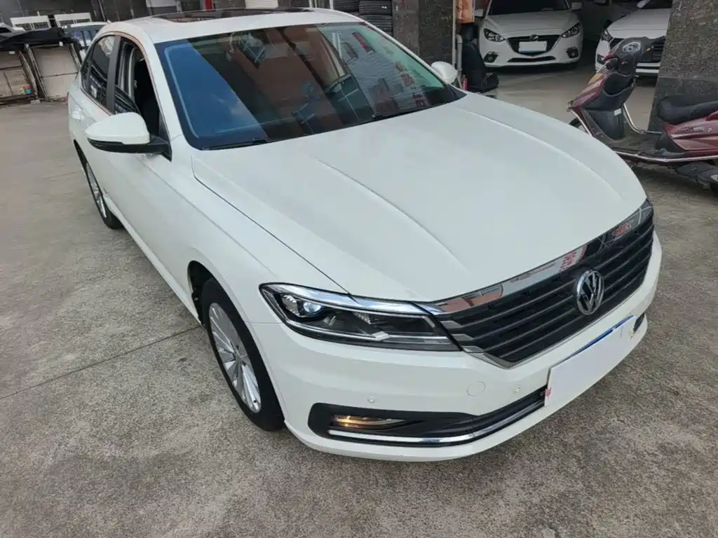 Volkswagen Lavida — миниатюра 4