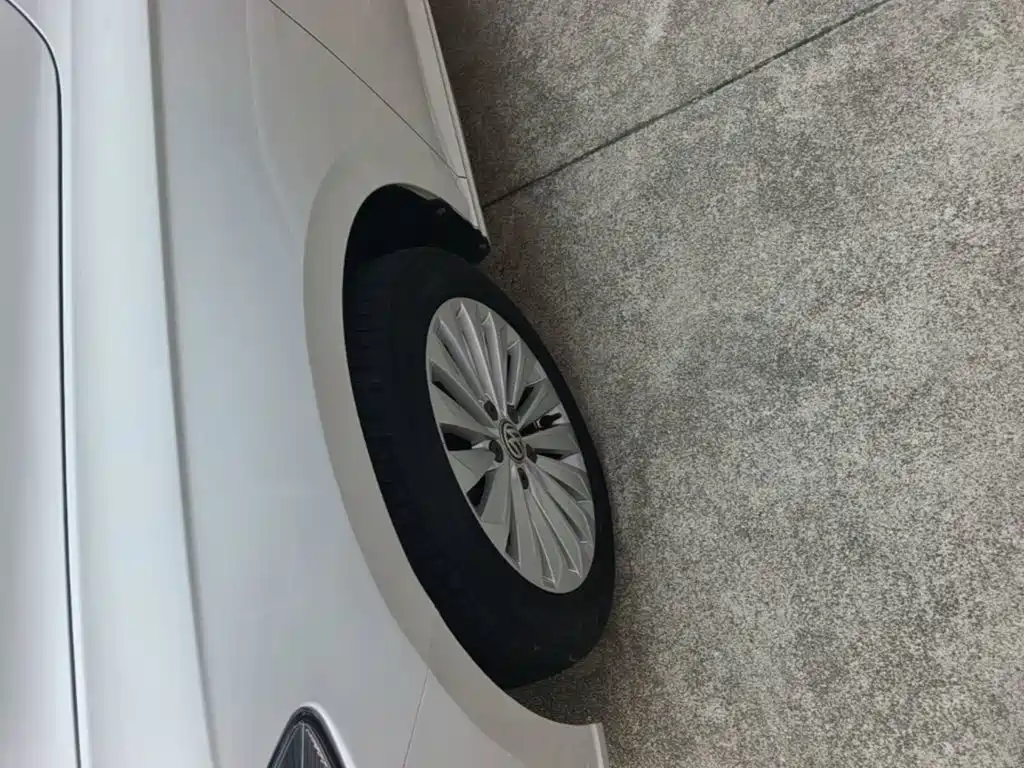 Volkswagen Lavida — миниатюра 23