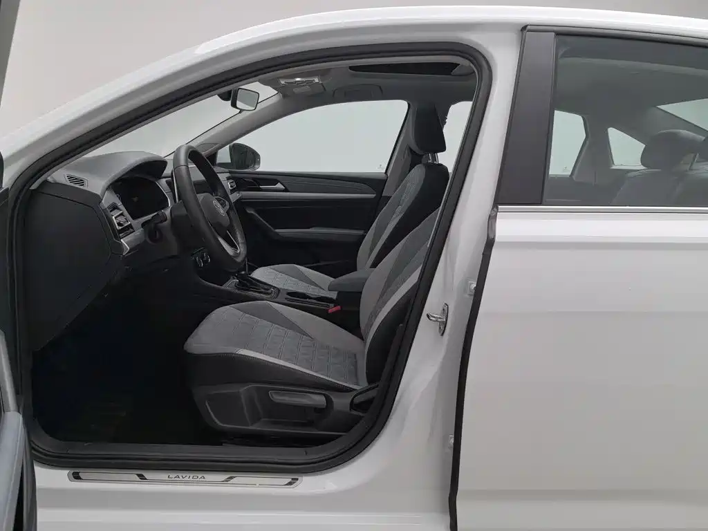 Volkswagen Lavida — миниатюра 10