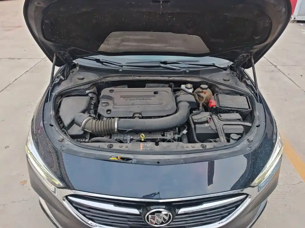 Buick LaCrosse — миниатюра 20
