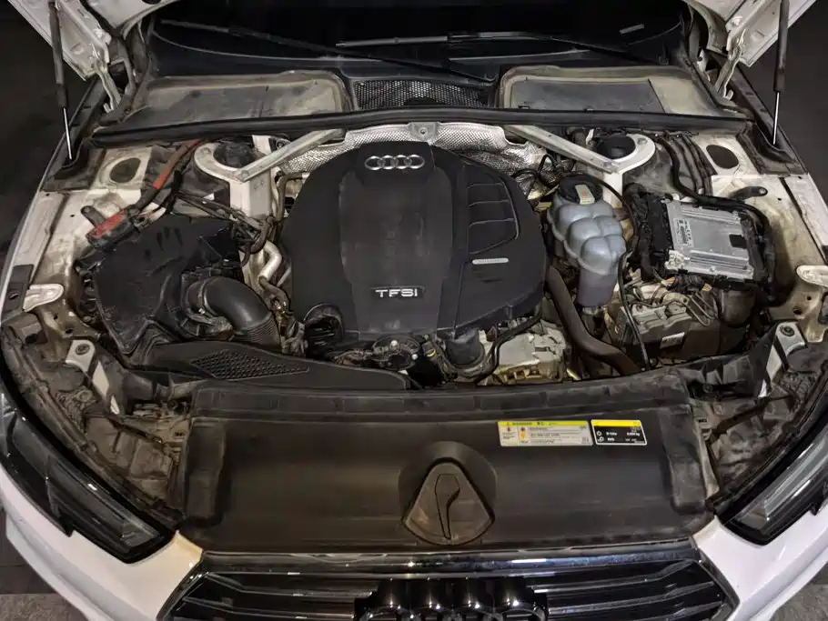 Audi A4L — миниатюра 10