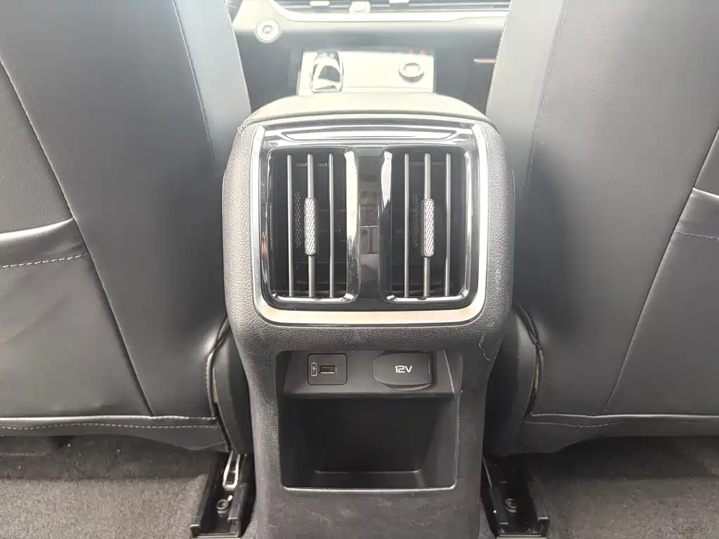 Bestune B70 3rd Gen 1.5T Auto Enjoy Type, фото 26