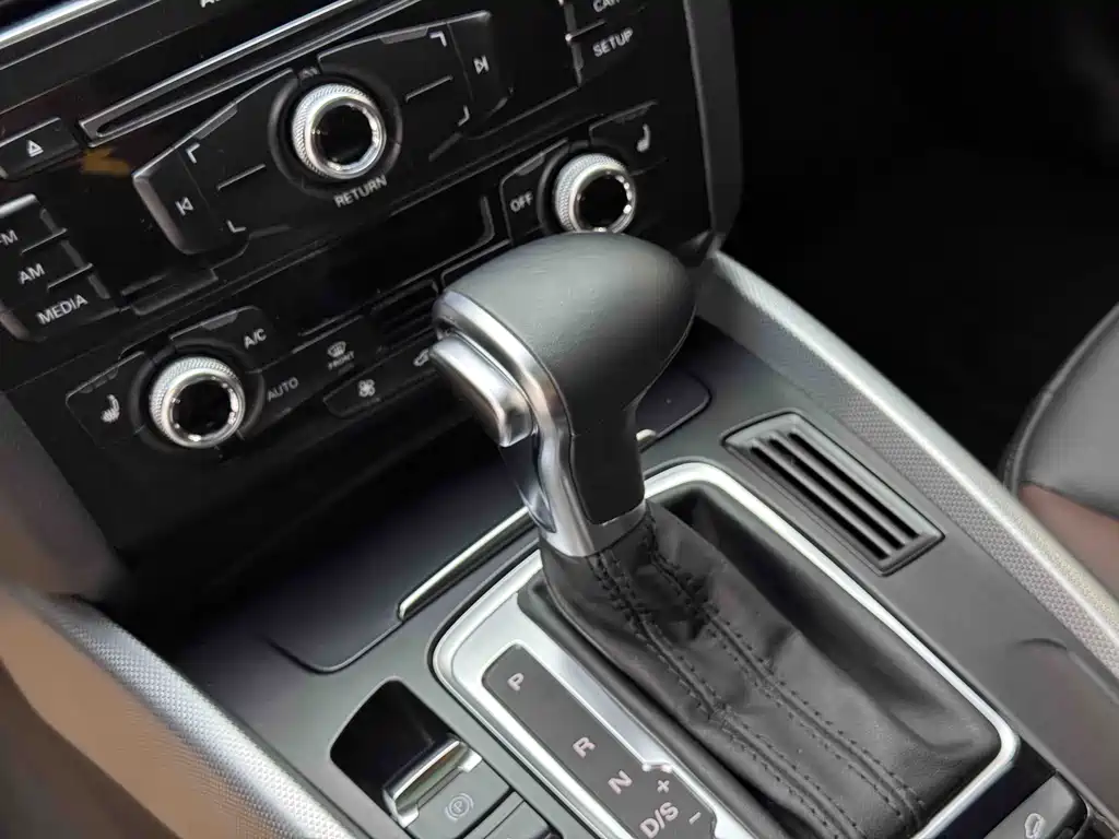 Audi Q5 — миниатюра 16