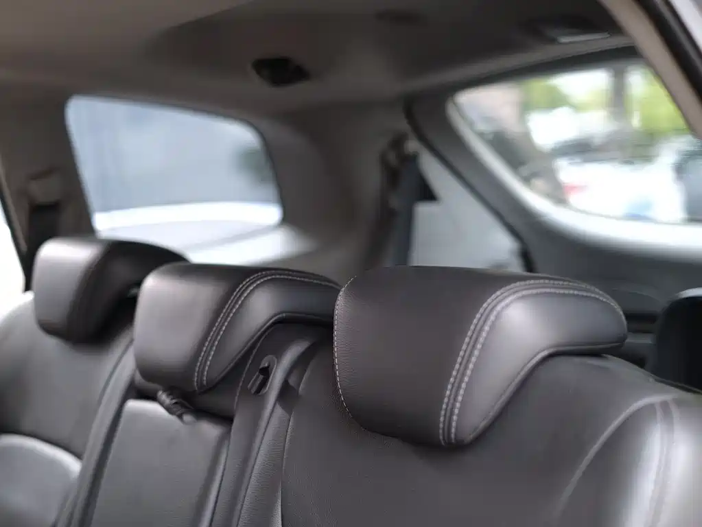 Subaru Tribeca — миниатюра 33