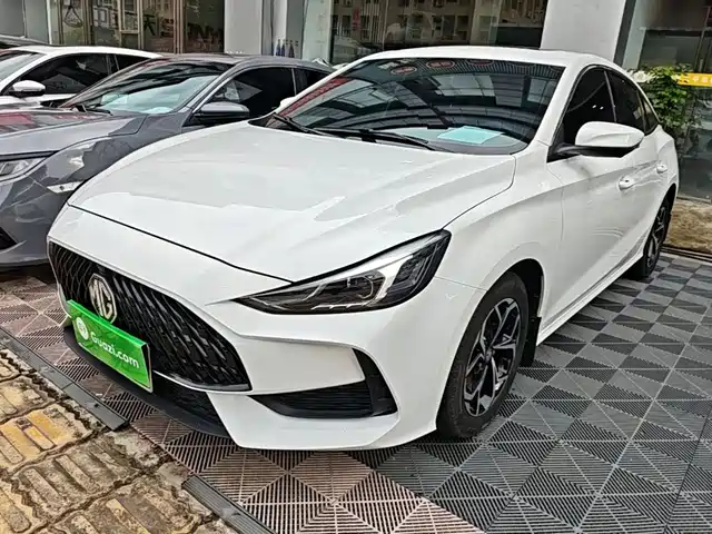 2022 MG 5