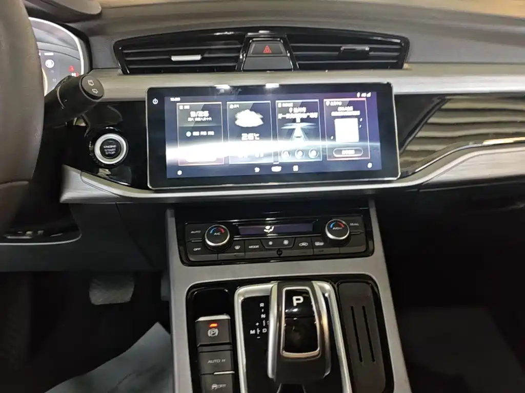 Geely Boyue — миниатюра 13