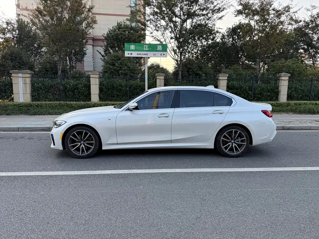 BMW 3 Series — миниатюра 5