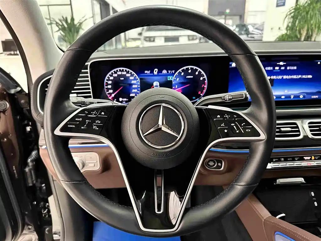 Mercedes-Benz GLE (Import) — миниатюра 9