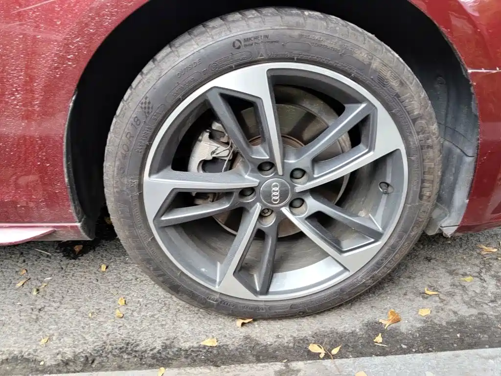 Audi A4L — миниатюра 8