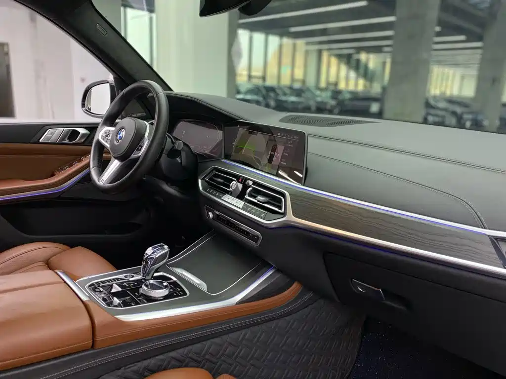 BMW X7 2020 xDrive40i Premium M Sport