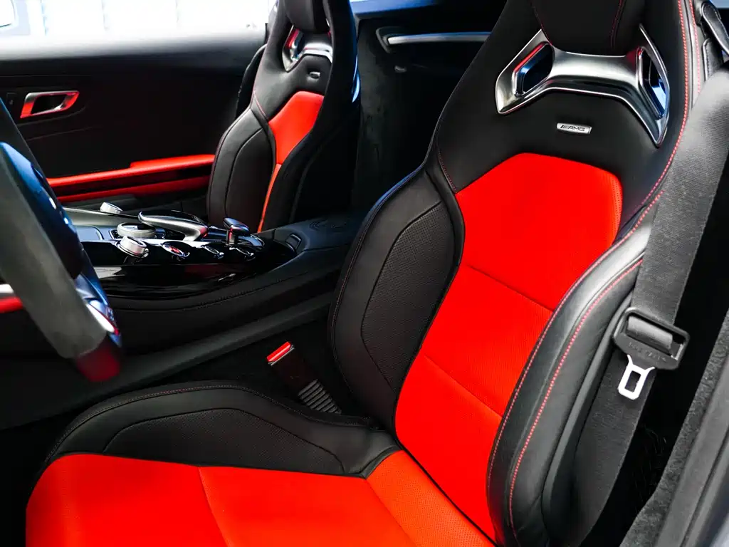 MERCEDES-BENZ AMG GT