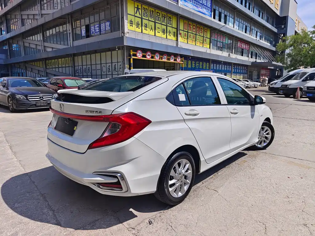 Honda Gienia — миниатюра 5
