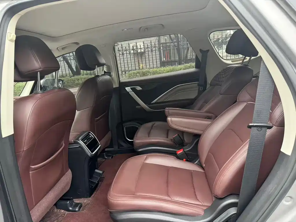 GEELY AUTOMOBILE JIAJIE