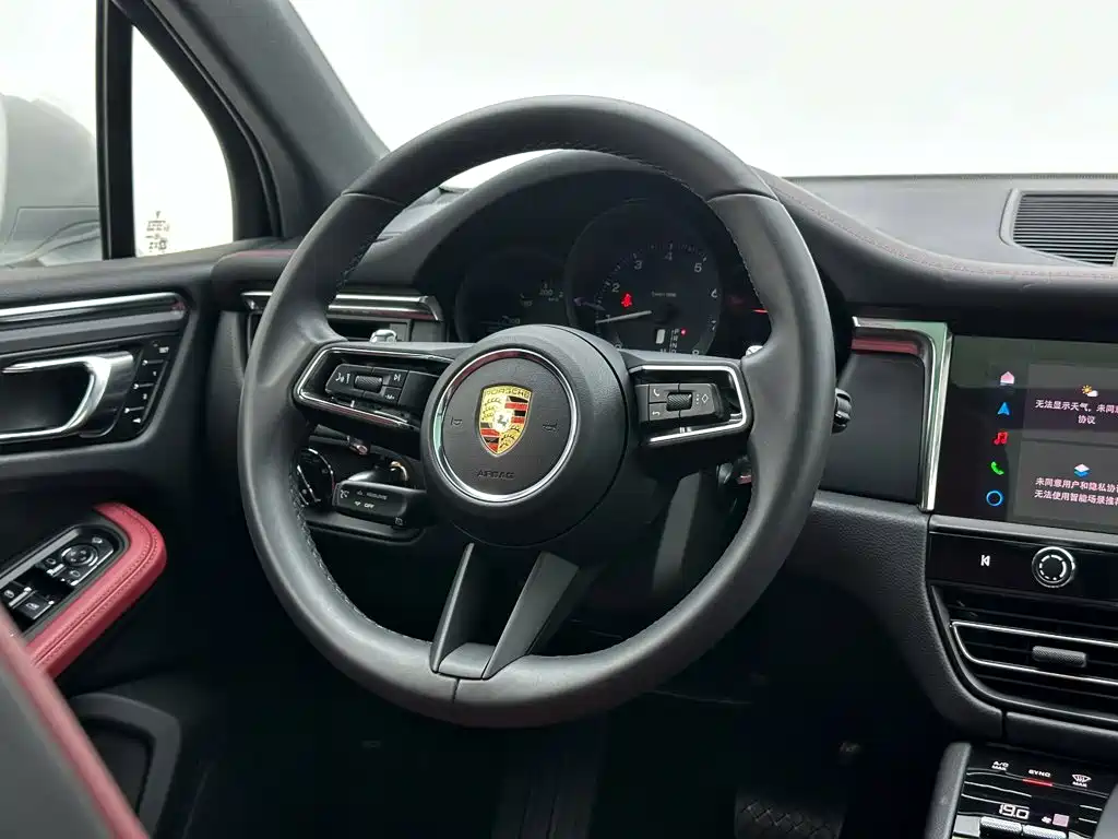 Porsche Macan — миниатюра 20