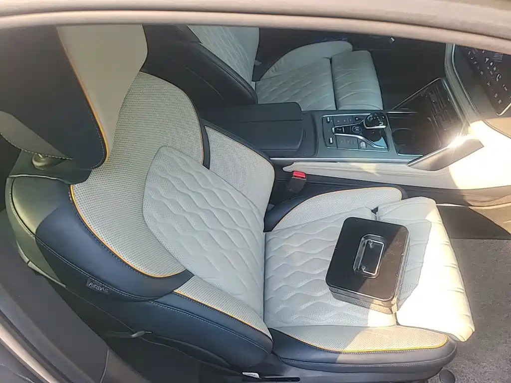 BYD Tang New Energy — миниатюра 25