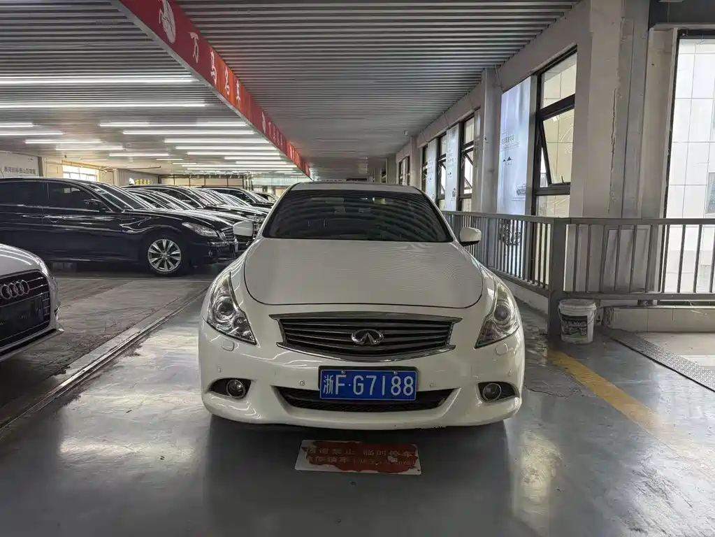 Infiniti G — миниатюра 2