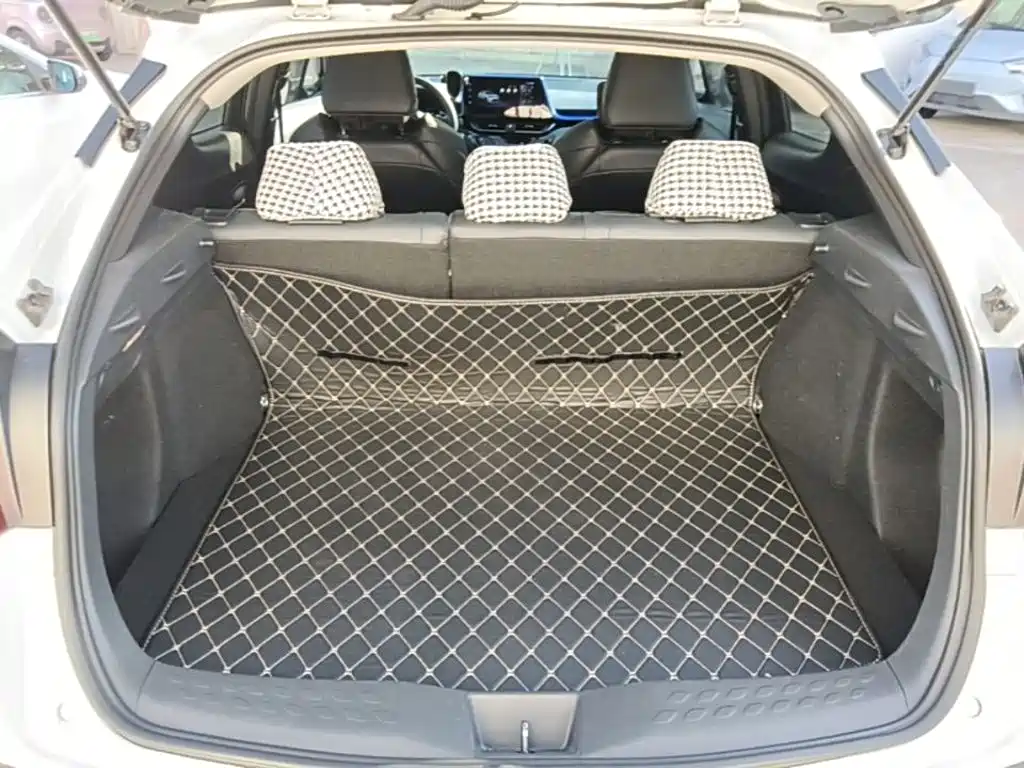 Toyota C-HR — миниатюра 19