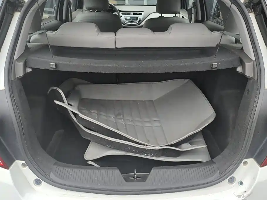 Chevrolet Lova RV — миниатюра 4