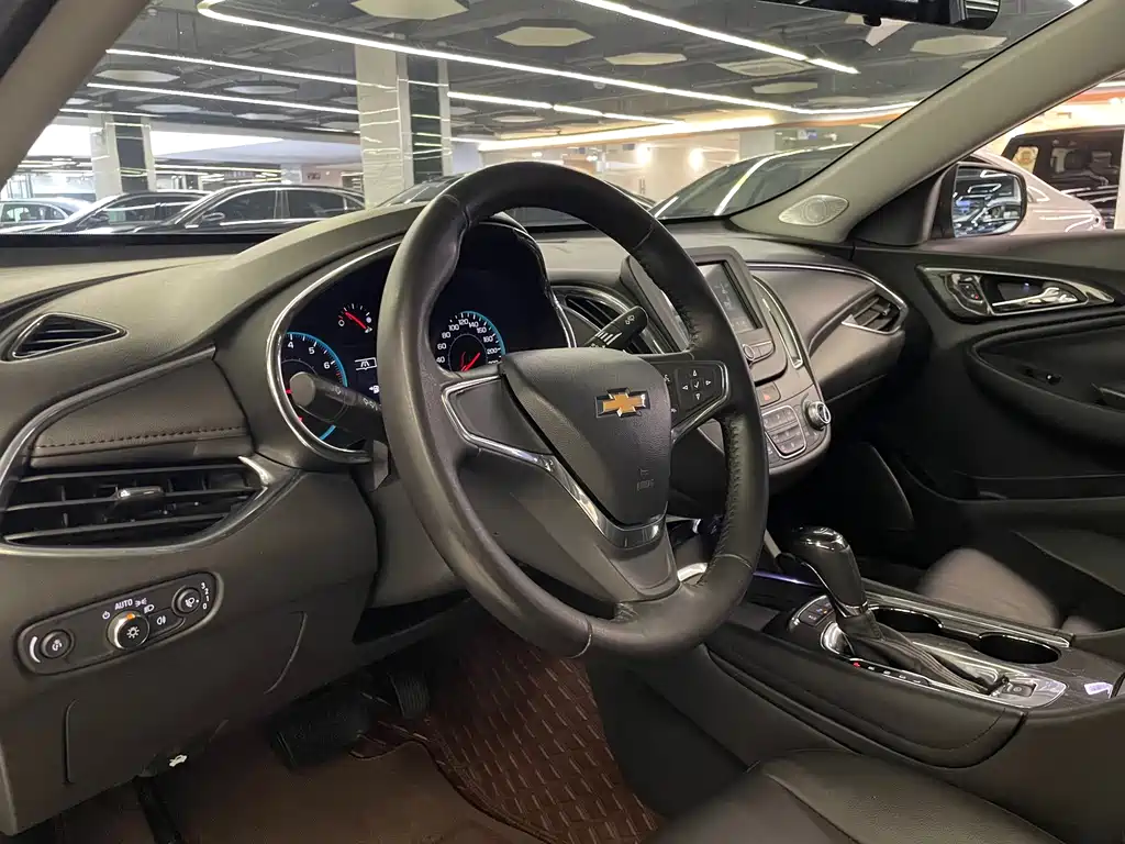 Chevrolet Malibu XL — миниатюра 15