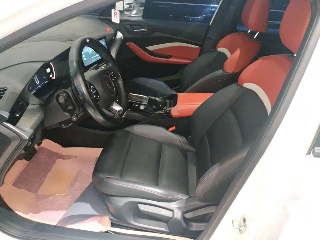 MG MG5 — миниатюра 15