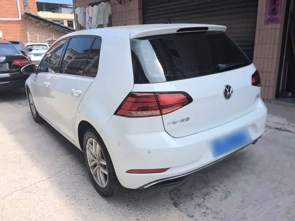Volkswagen Golf — миниатюра 5