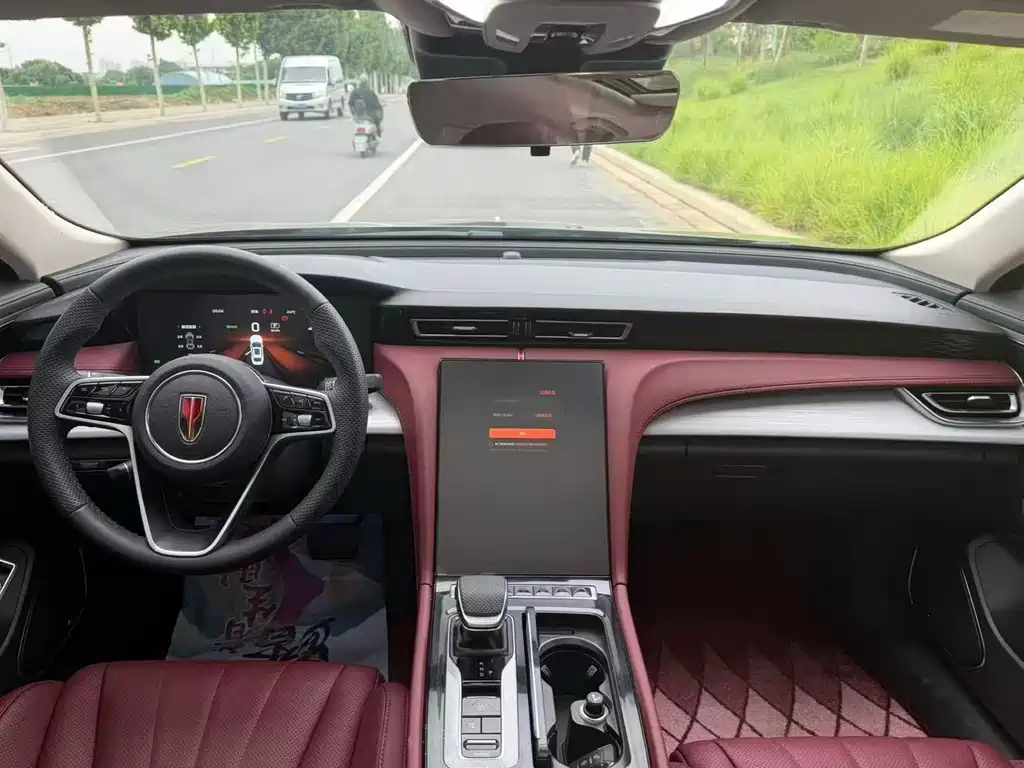 Hongqi Hongqi H5 PHEV — миниатюра 5