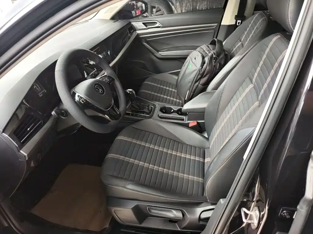 Volkswagen Lavida — миниатюра 15