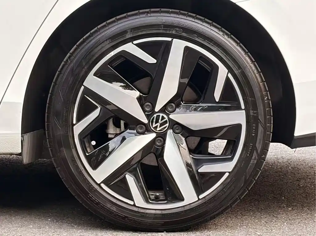 Volkswagen Lamando — миниатюра 9