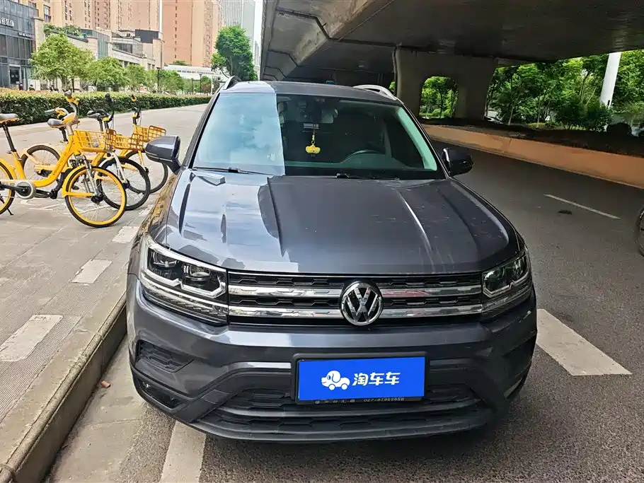 Volkswagen Tharu 2020 280TSI Luxury VI
