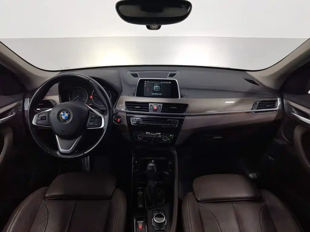 BMW X1 — миниатюра 5
