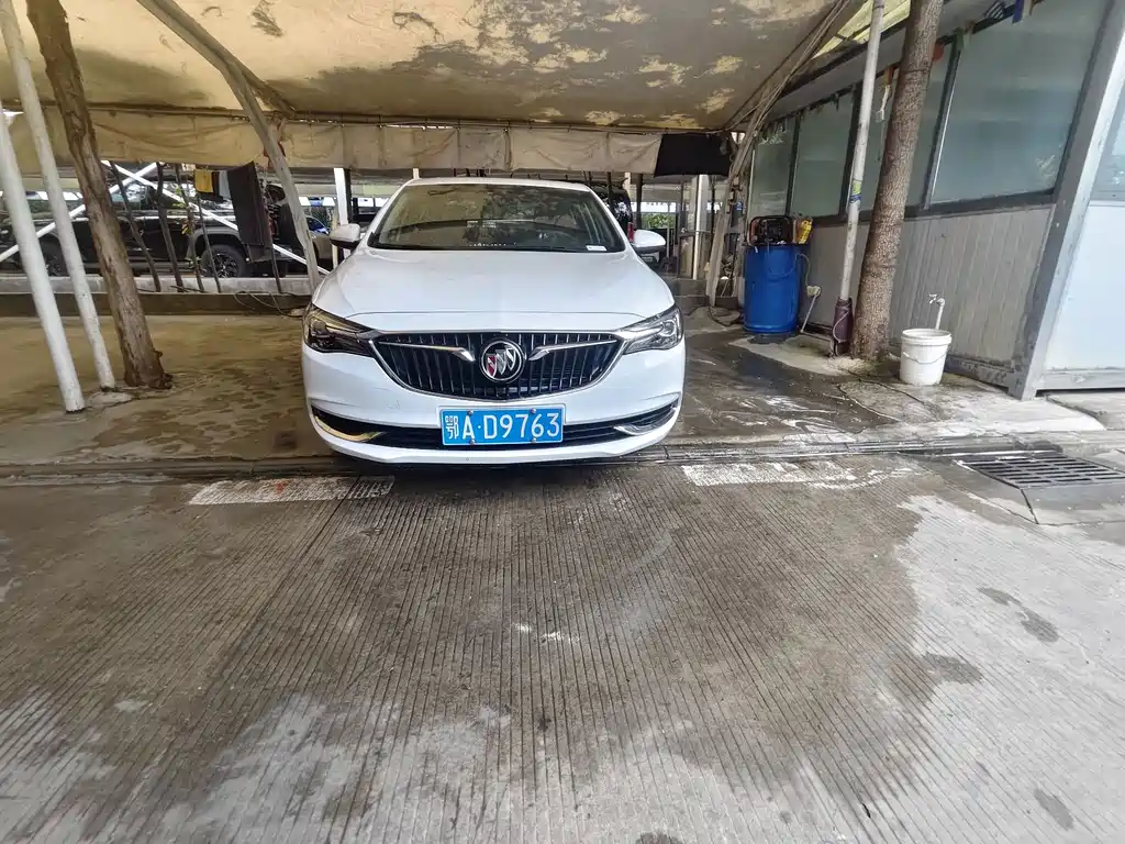 Buick Excelle — миниатюра 2
