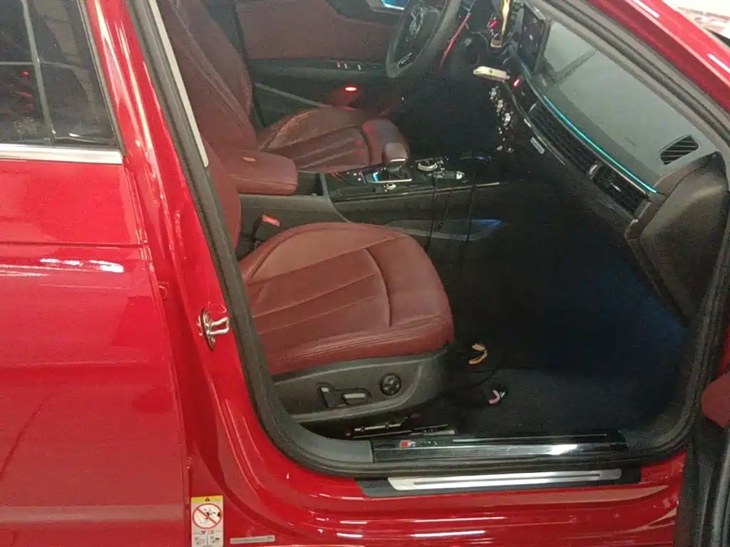 Audi A4L — миниатюра 25