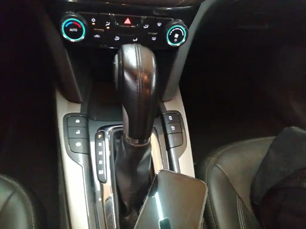 Chevrolet Malibu — миниатюра 14