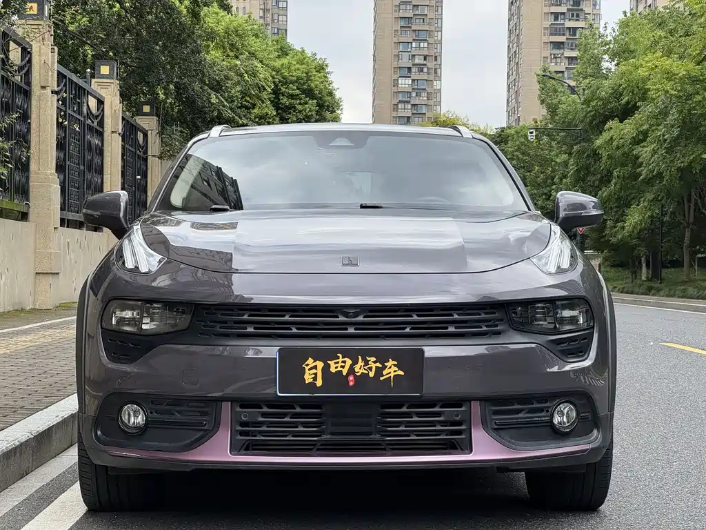 Lynk & Co 02 — миниатюра 2