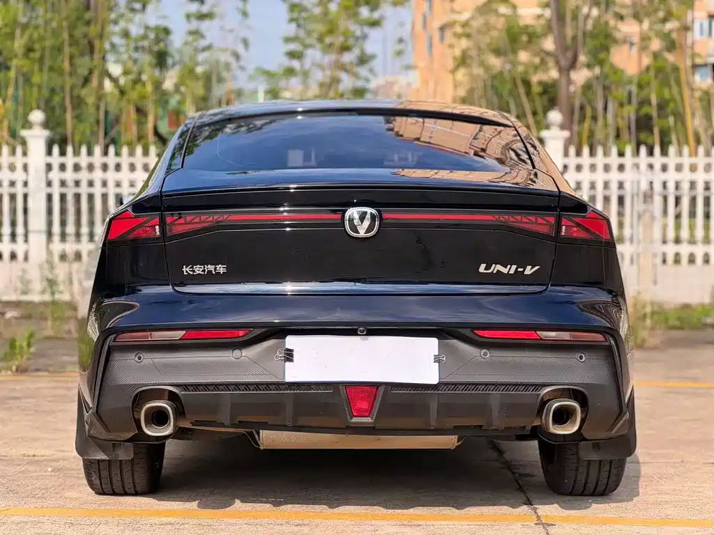 Changan UNI-V — миниатюра 8