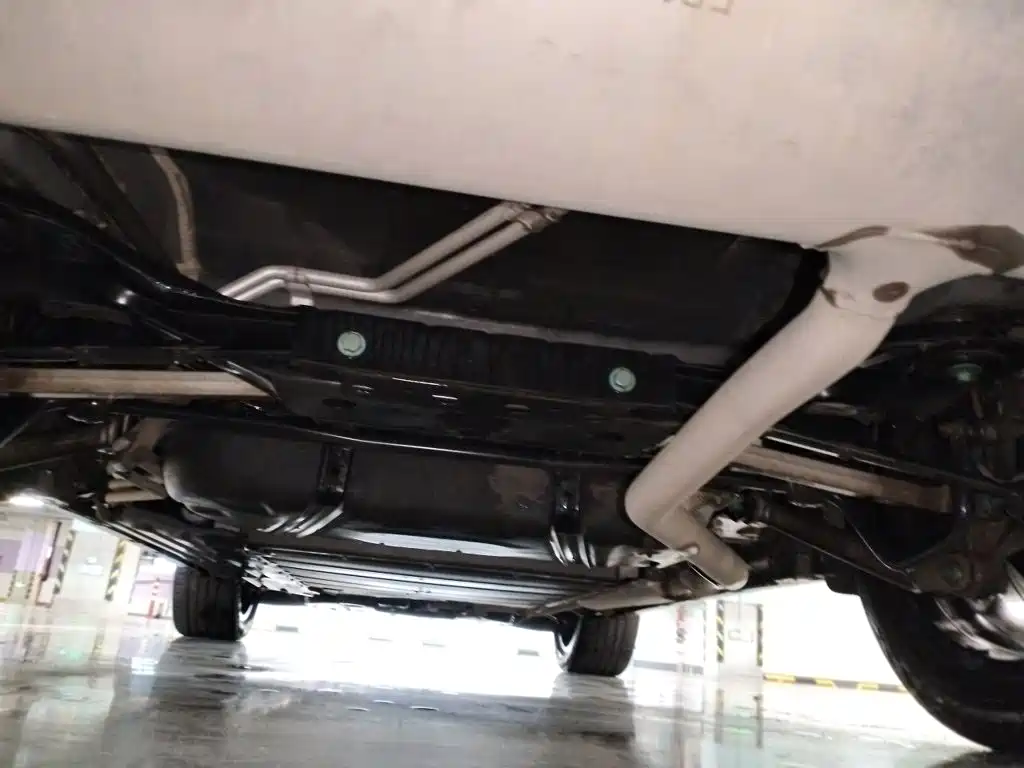 BYD Tang New Energy — миниатюра 23