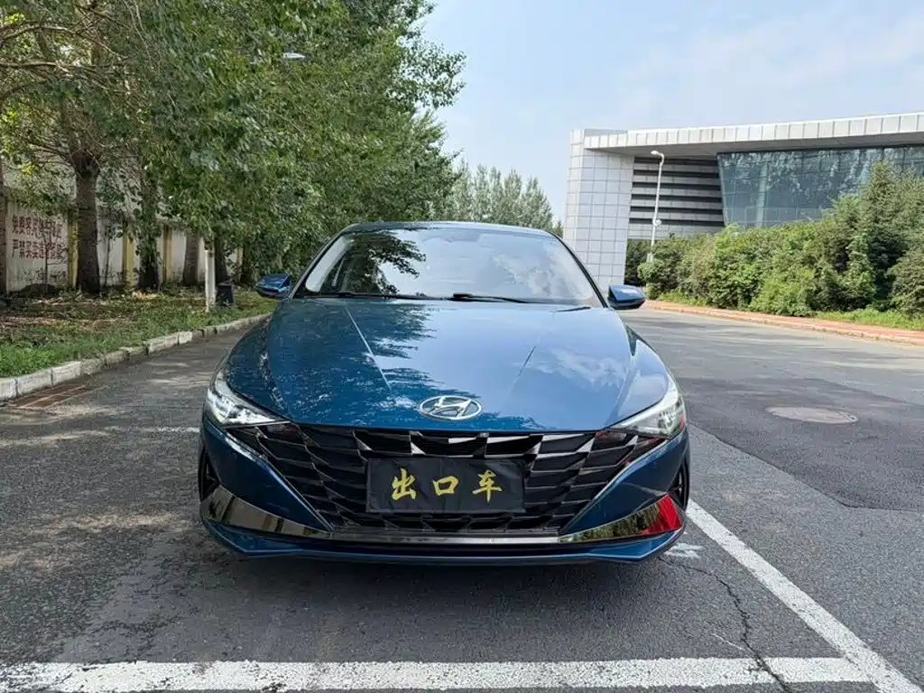 Hyundai Elantra — миниатюра 2