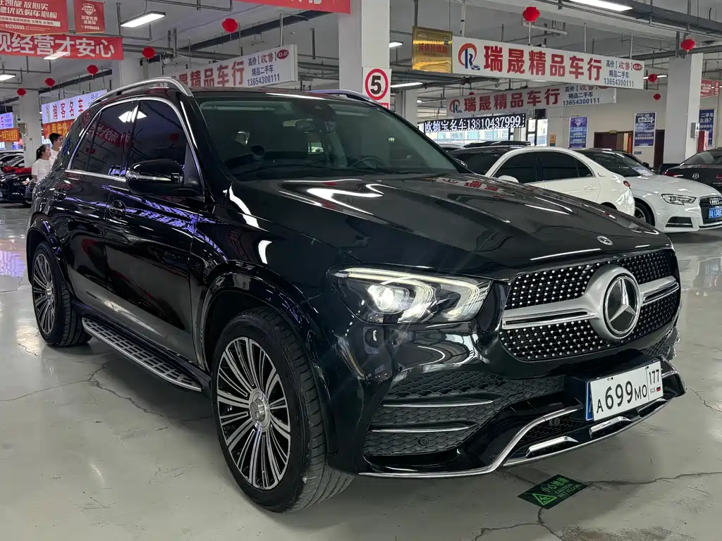 Mercedes-Benz GLE (Import) — миниатюра 3