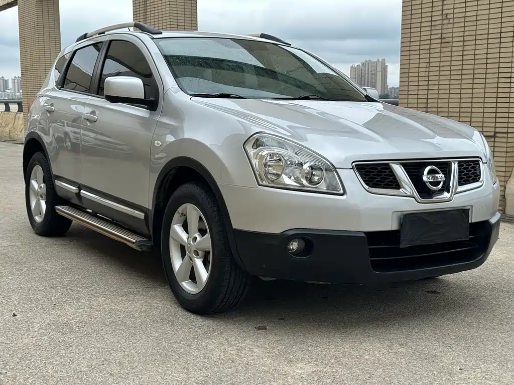 Nissan Qashqai 2012 2.0XV CVT 2WD