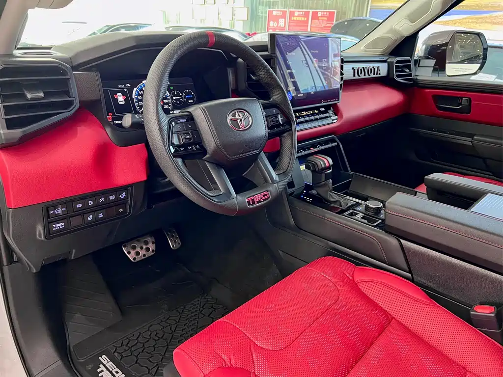 Toyota Sequoia — миниатюра 7