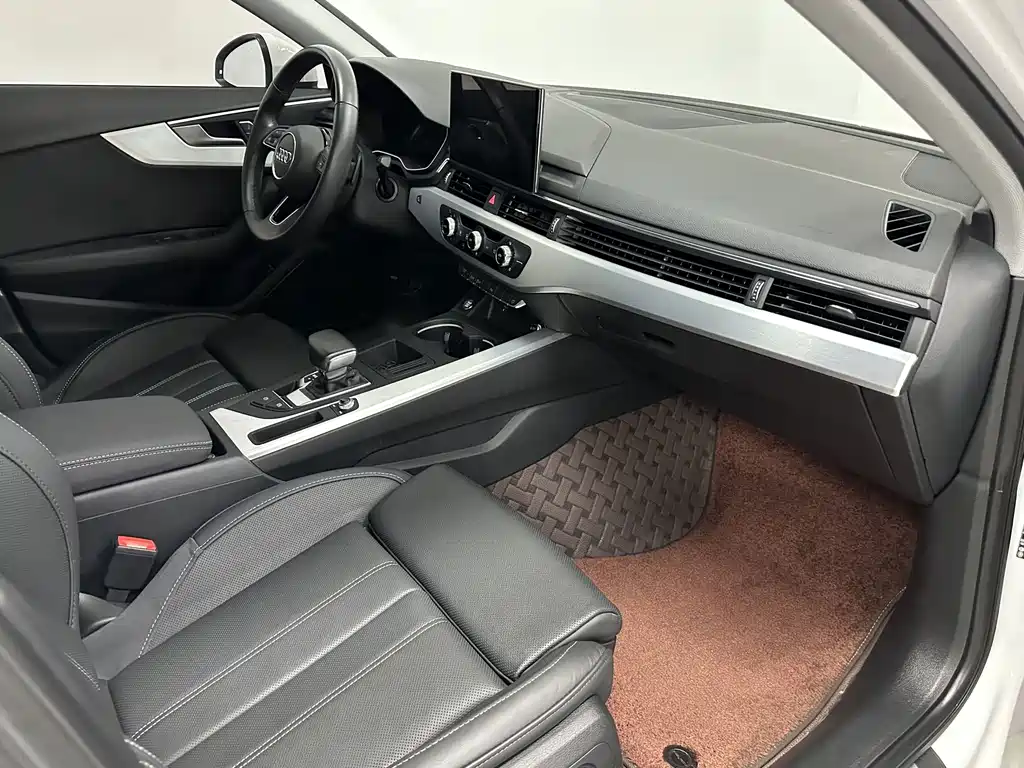 Audi A4L — миниатюра 13