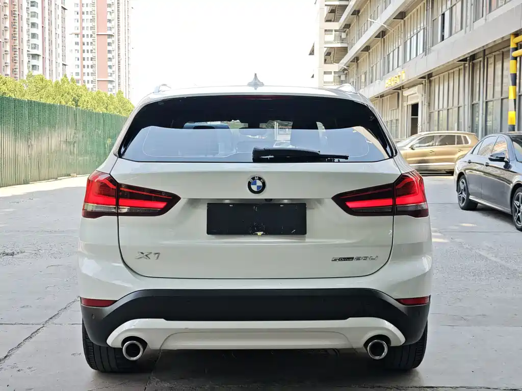 BMW X1 — миниатюра 9