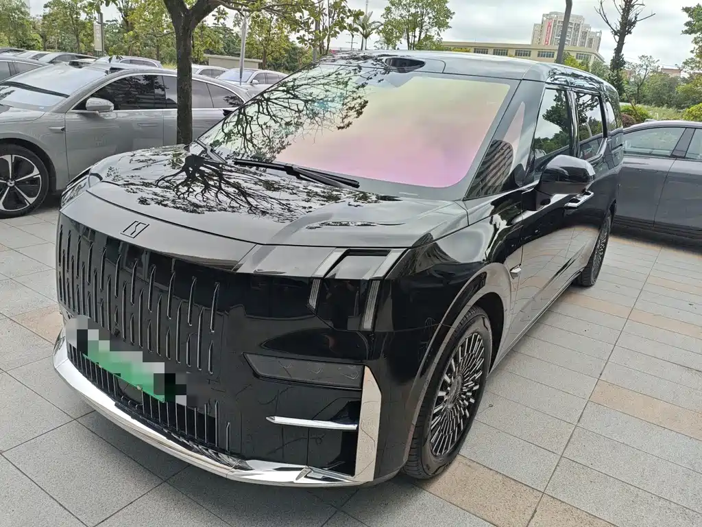Zeekr 009